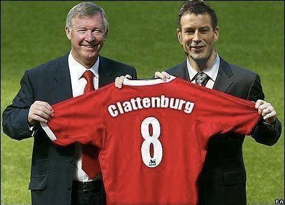 Marl Clattenburg là bản hợp đồng mới nhất của đội bóng chủ sân Old Trafford.